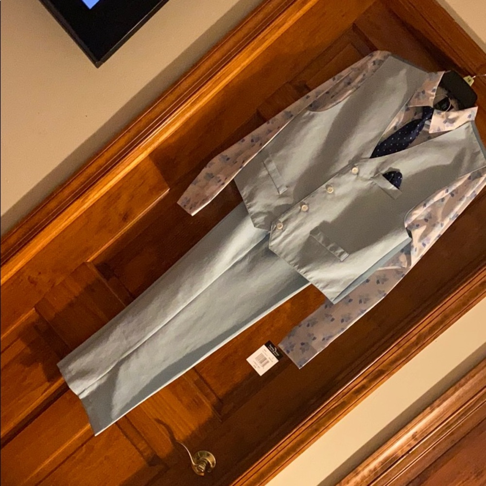 Boys Suit ( for a 10 yr old or 11yr old boy )